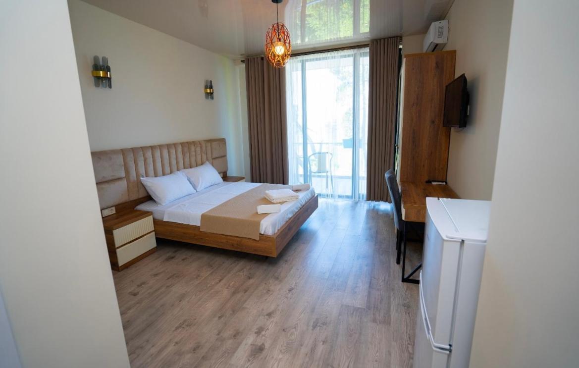 Hotel Leonardo Kobuleti ภายนอก รูปภาพ