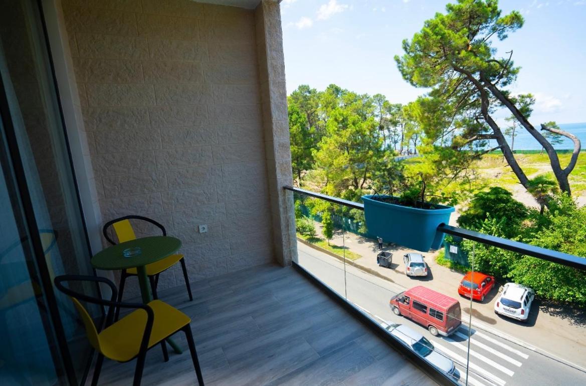 Hotel Leonardo Kobuleti ภายนอก รูปภาพ